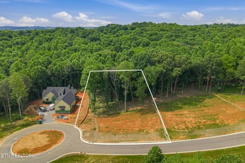 184 Lake Life Way, Loudon, TN 37774