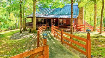 1840 Oakwood Rd, Walland, TN 37886