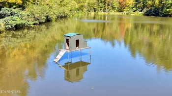 1840 Oakwood Rd, Walland, TN 37886