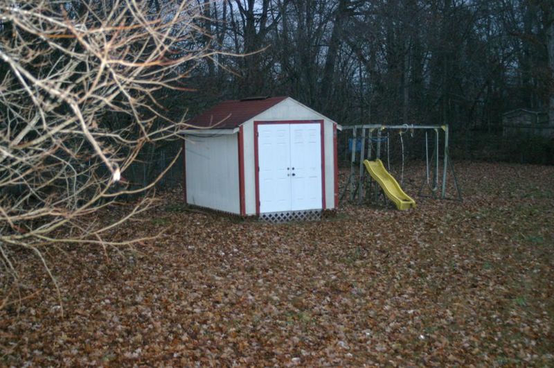 1842 Brookmill Rd, Knoxville, TN 37932