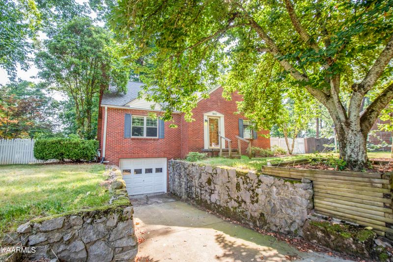 1842 Ramsay St, Alcoa, TN 37701