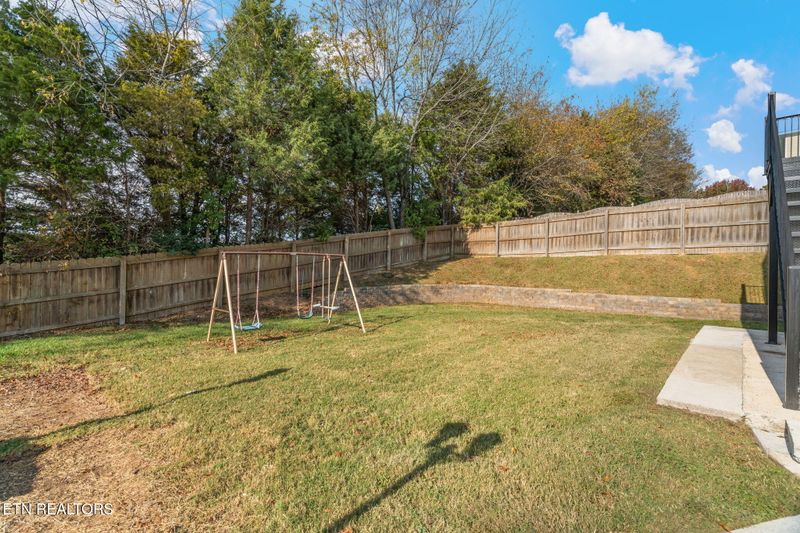 1843 Falling Waters Rd, Knoxville, TN 37922