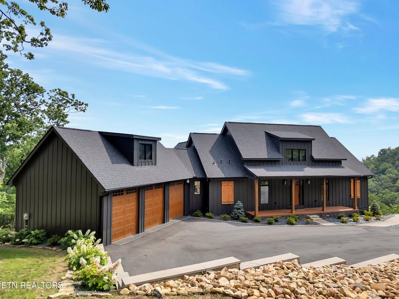 1848 Mountain Ash Way, Sevierville, TN 37876