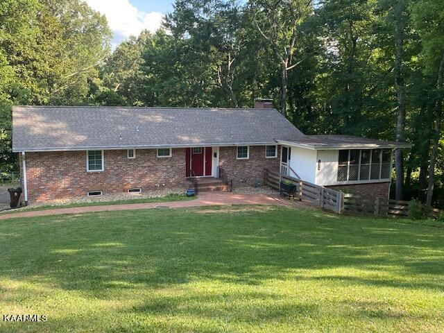 185 A Outer Dr, Oak Ridge, TN 37830