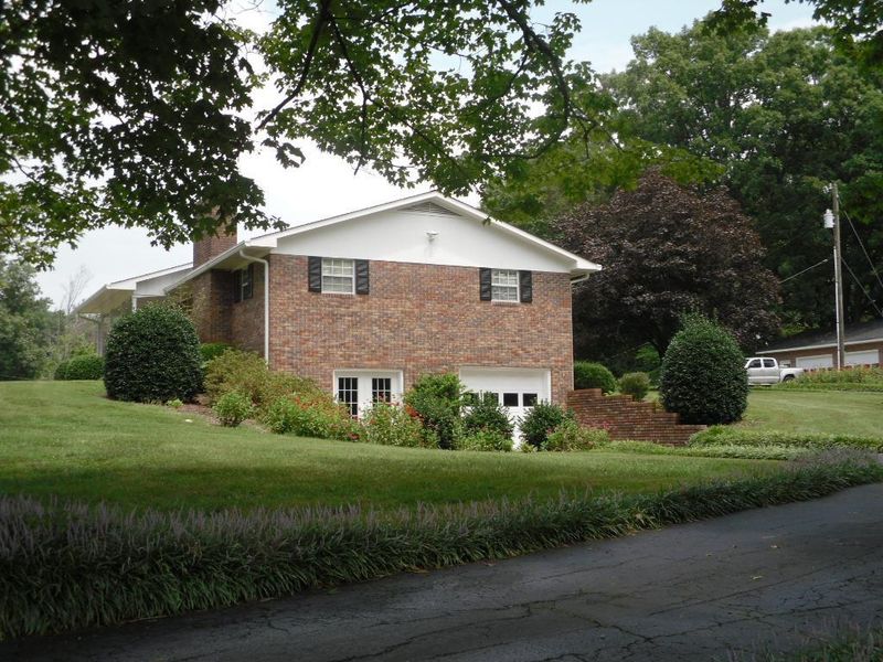 185 County Road 705, Athens, TN 37303