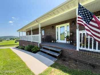 185 Hillview Ln, Loudon, TN 37774