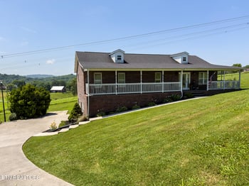 185 Hillview Ln, Loudon, TN 37774