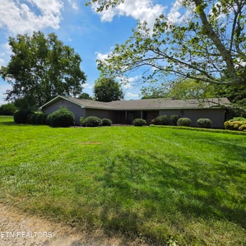 185 Ingram Rd, Madisonville, TN 37354
