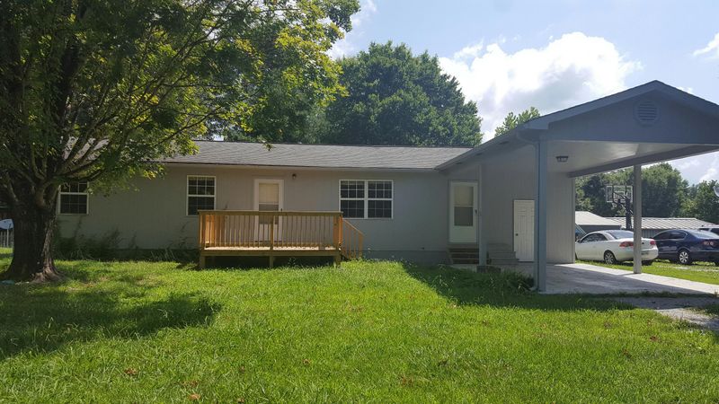185 Liberty Rd, Wartburg, TN 37887