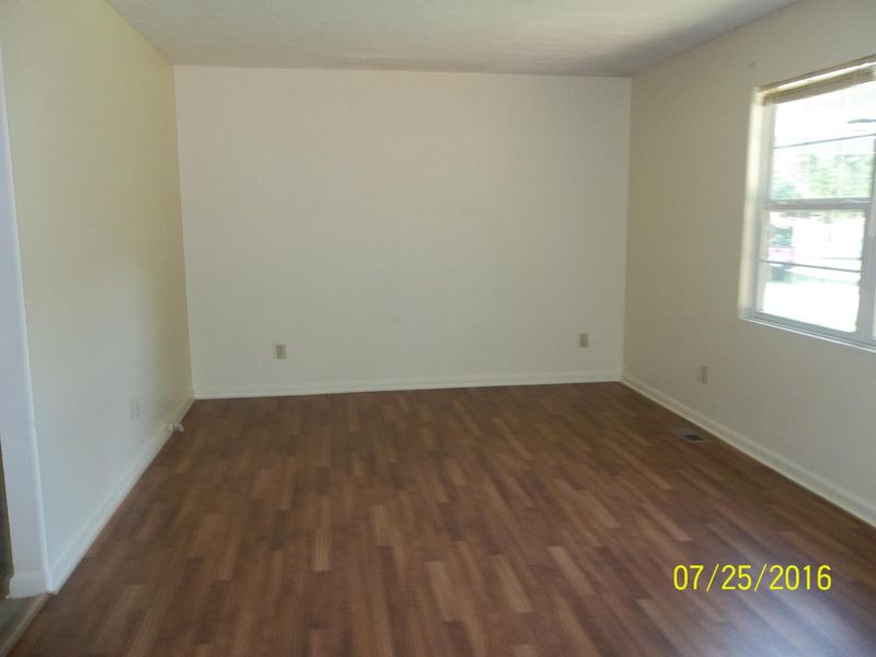 185 Liberty Rd, Wartburg, TN 37887