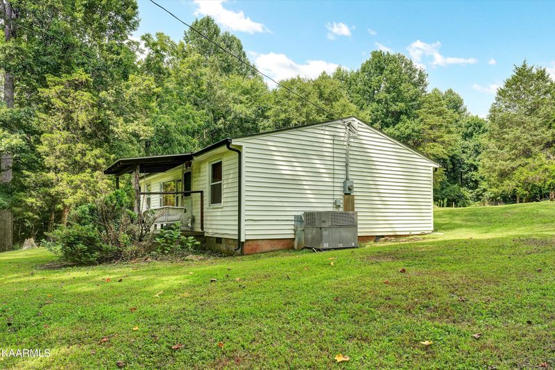 185 Moody Hollow Rd, Powell, TN 37849