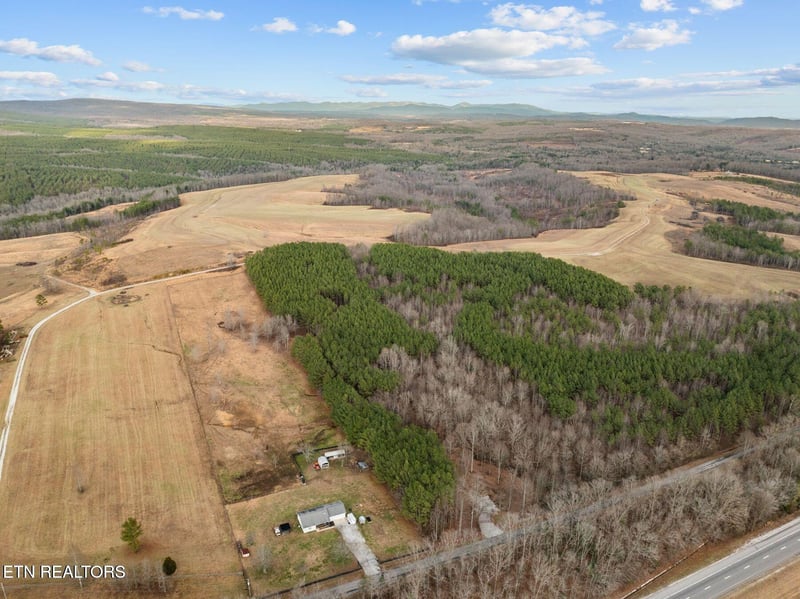185 Mt Vernal Rd, Rockwood, TN 37854