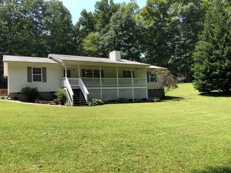 185 Powers Loop, Oakdale, TN 37829