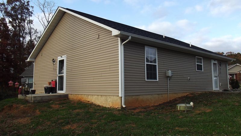 1853 Watauga St, Sevierville, TN 37876