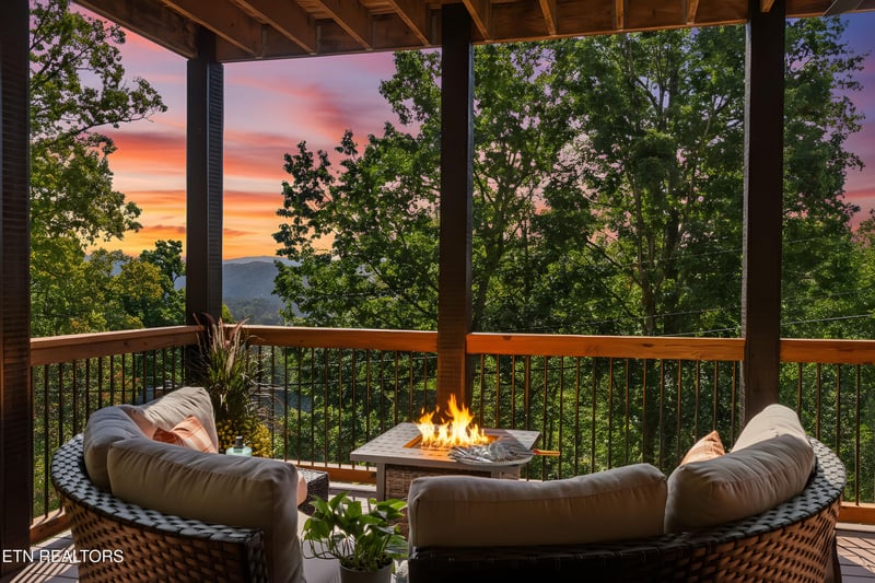1854 Fantasy Way, Sevierville, TN 37876