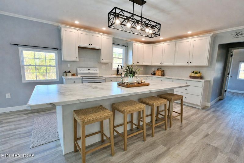 186 County Road 83, Athens, TN 37303