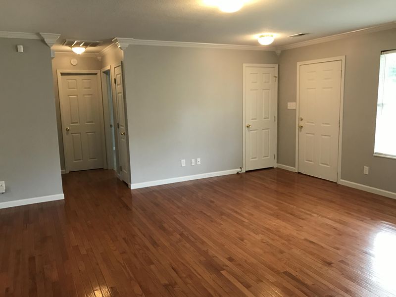 18689 Martel Rd, Lenoir City, TN 37772