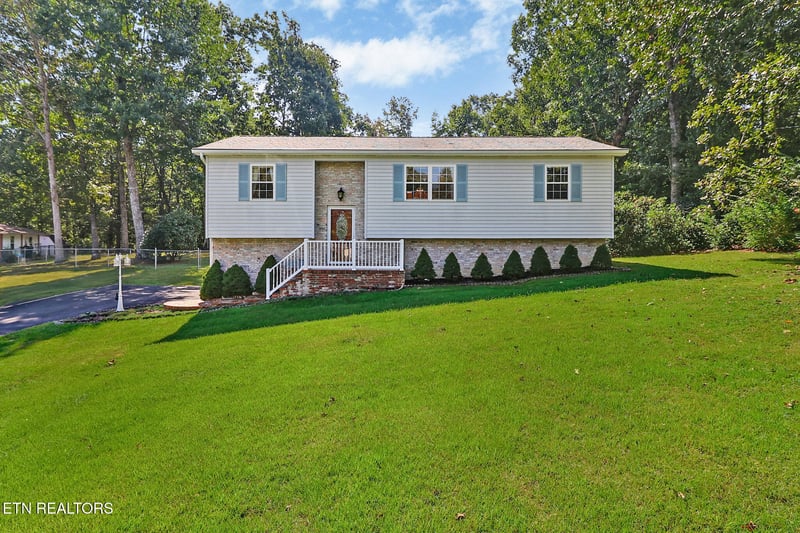 187 Cardinal Loop, Crossville, TN 38555