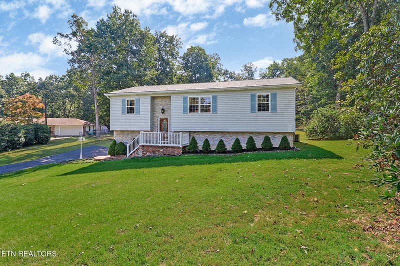187 Cardinal Loop, Crossville, TN 38555