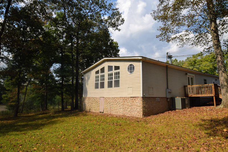 187 Chambers Rd, Rockwood, TN 37854