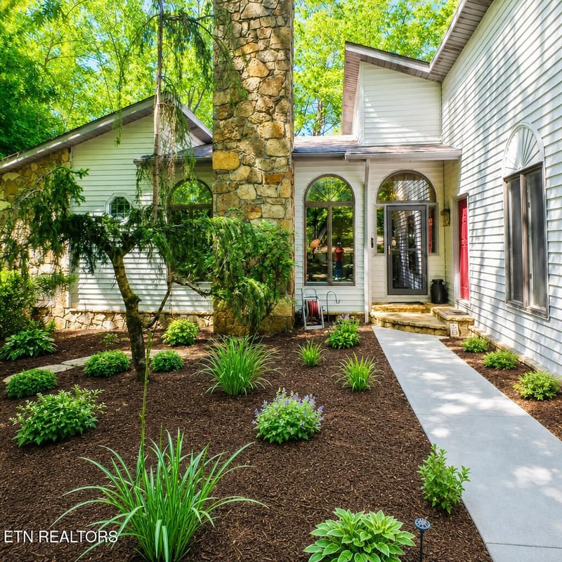 187 Ivy Brook Ln, Crossville, TN 38558