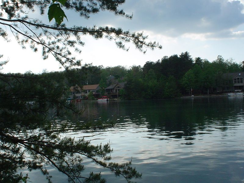 187 Markham Ln, Fairfield Glade, TN 38558