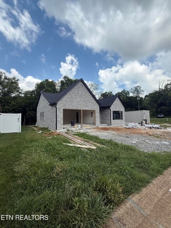 187 Van Gilder Way, Seymour, TN 37865