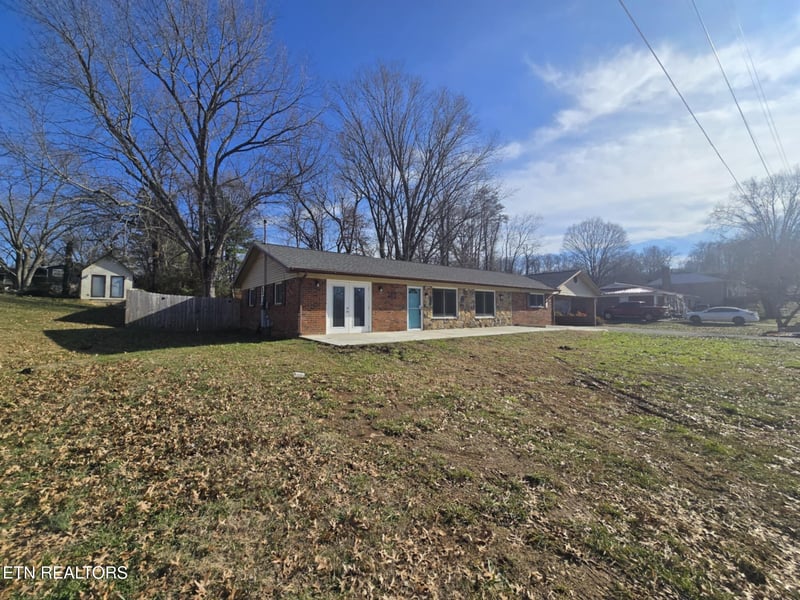 1873 Hugh Dr, Morristown, TN 37813