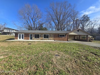 1873 Hugh Dr, Morristown, TN 37813