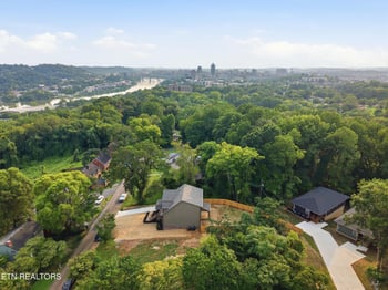 1873 Prospect Pl, Knoxville, TN 37915