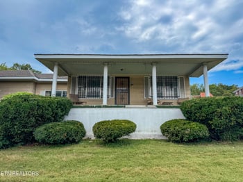 18741 Alberta St, Oneida, TN 37841