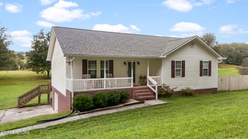 188 Cherokee Dr, Bean Station, TN 37708