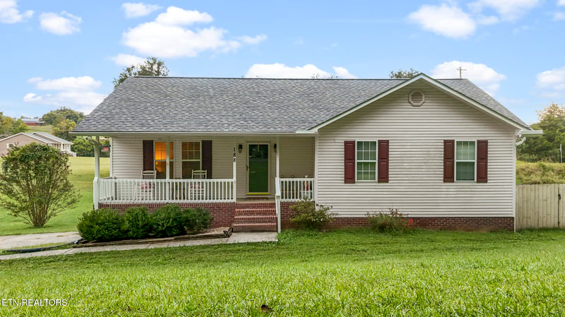 188 Cherokee Dr, Bean Station, TN 37708