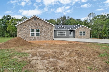 188 Marie Ln, Crossville, TN 38555