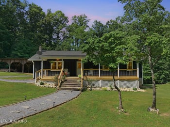 188 Old Holderford Rd, Kingston, TN 37763