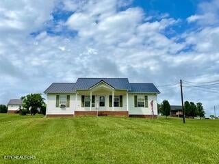 1887 Warrensburg Rd, Whitesburg, TN 37891