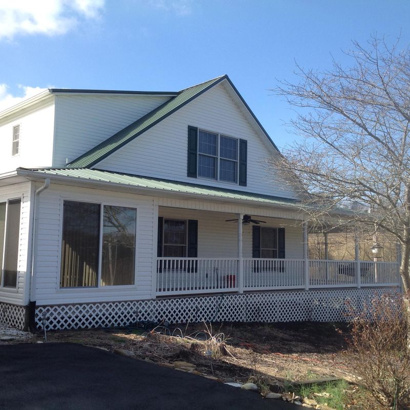 189 Laurel Rd, Clinton, TN 37716