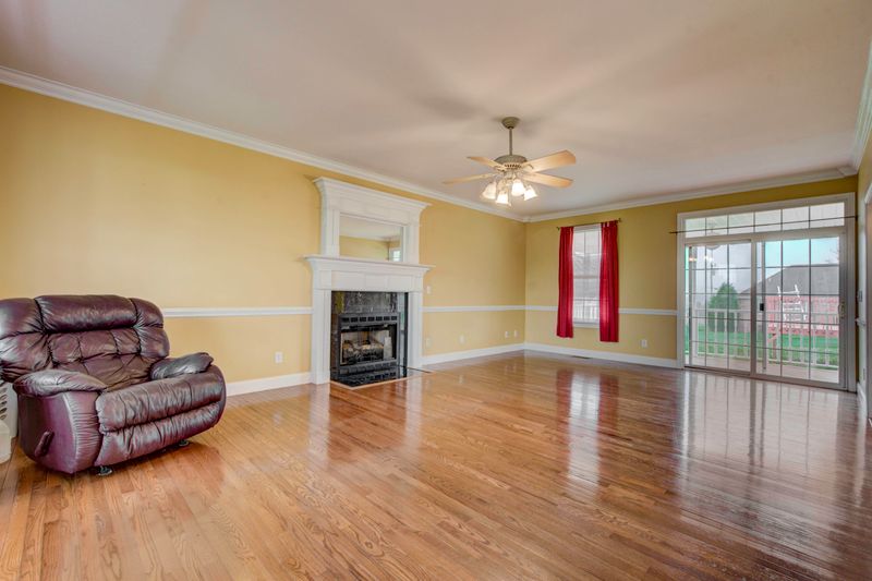 189 Magnolia Ln, Jacksboro, TN 37757