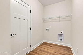 1894 Hickory Reserve Rd, Knoxville, TN 37932