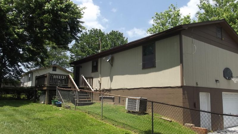 1896 Carroll Rd, Morristown, TN 37813