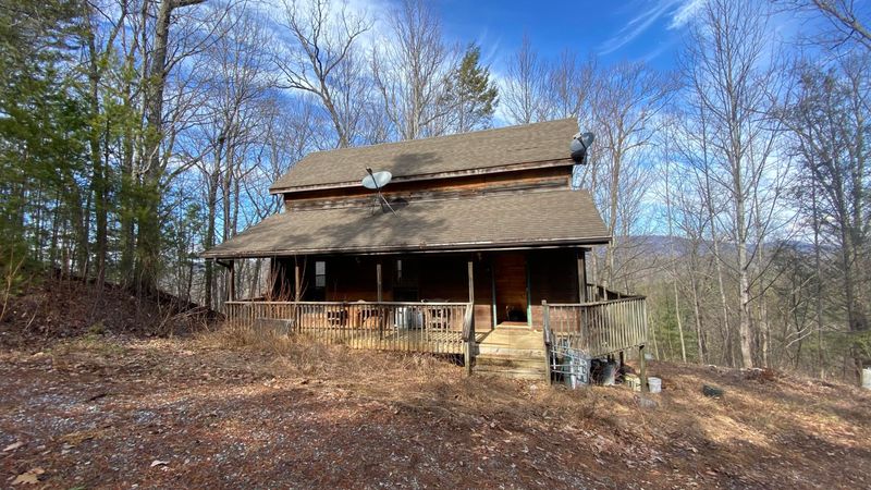 1899 Amarlee Way, Sevierville, TN 37876