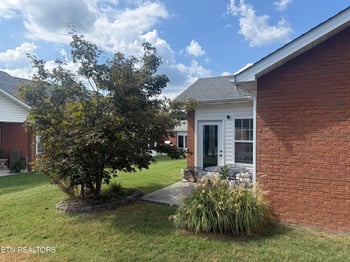 190 Blackfoot Way, Lenoir City, TN 37772