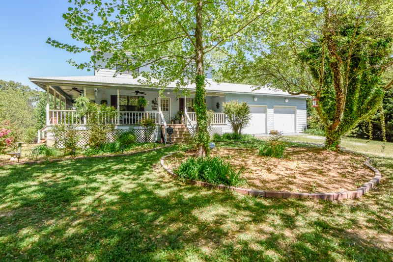 190 Corntassel Estates Rd, Vonore, TN 37885