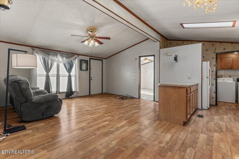 190 County Road 897, Etowah, TN 37331