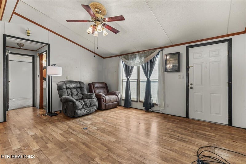 190 County Road 897, Etowah, TN 37331