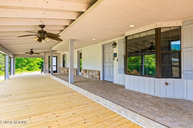 190 Dogwood Rd, Caryville, TN 37714