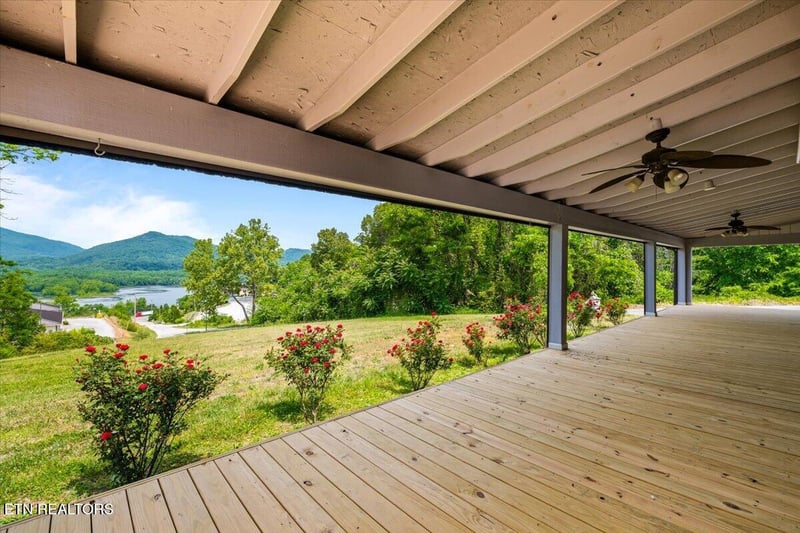 190 Dogwood Rd, Caryville, TN 37714