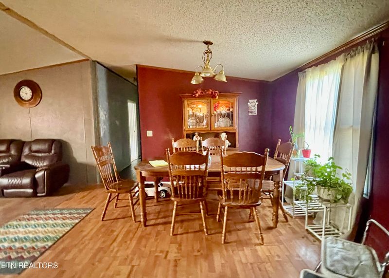 190 Graham Loop, Tellico Plains, TN 37385