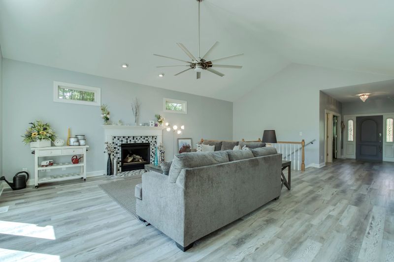 190 Tommotley Dr, Loudon, TN 37774