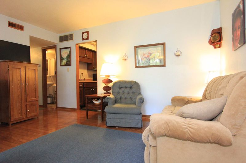 1900 Cecil Johnson Rd, Knoxville, TN 37921